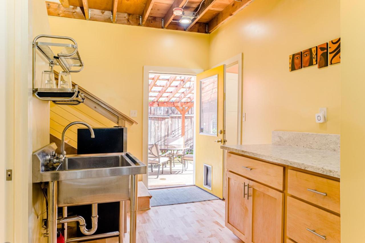 Portland Urban Lodge, Quiet, Walkable, Near المظهر الخارجي الصورة